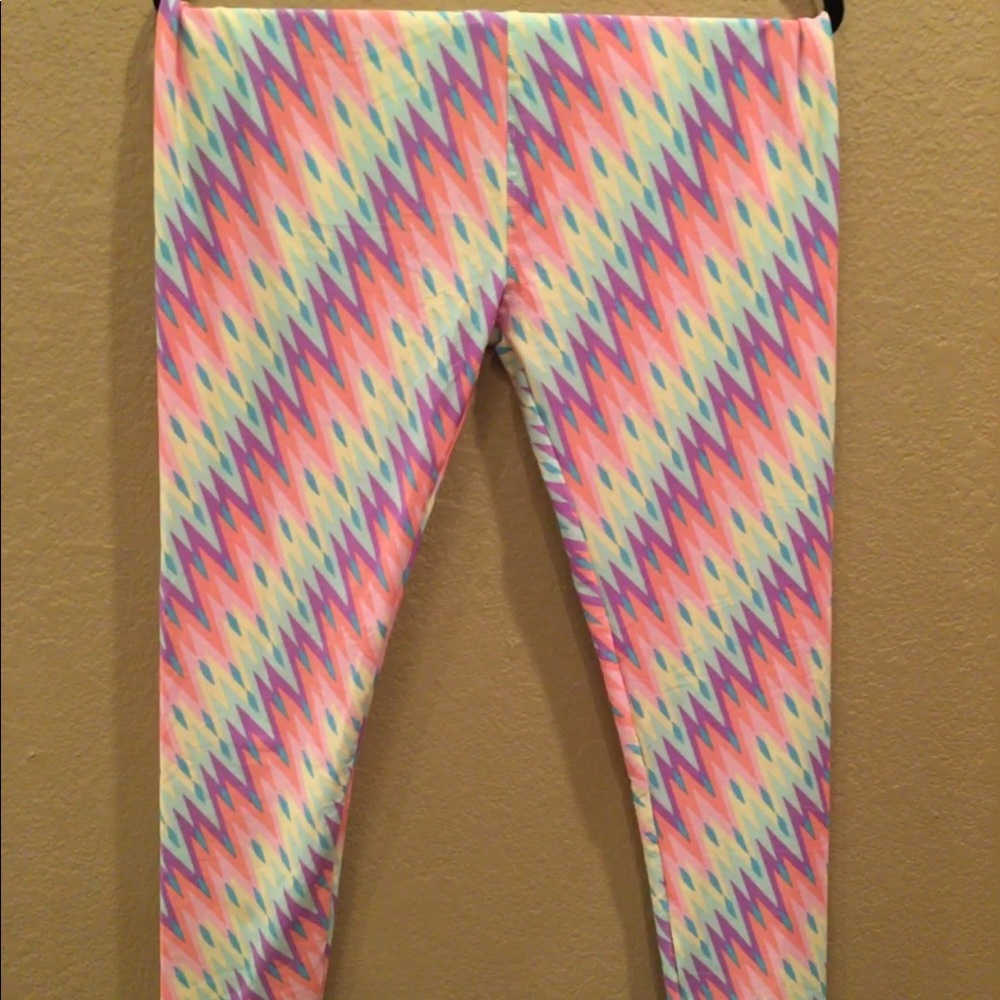 LuLaRoe Colorful Print TC Leggings - NEW